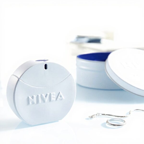 NIVEA Eau de Toilette Femme Doux Frais Parfum Cheveux Corps